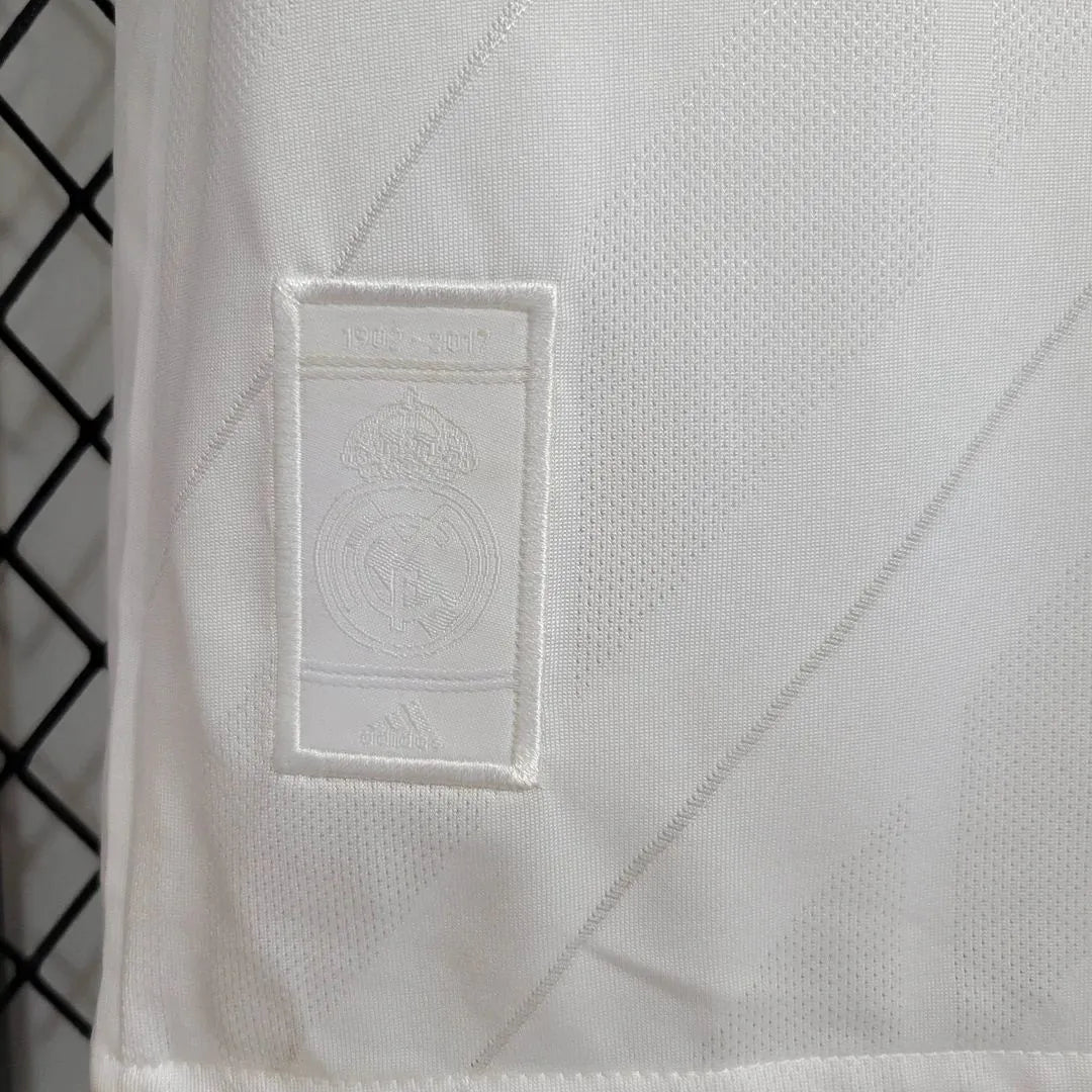 Real Madrid 17/18 Hombre (Retro) Manga Iarga