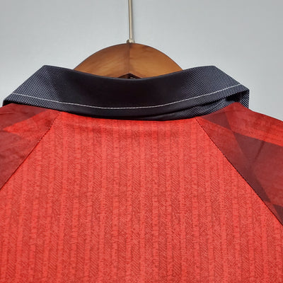 MANCHESTER UNITED I 1996 HOMBRE (RETRO) - Vitrine Futebolística