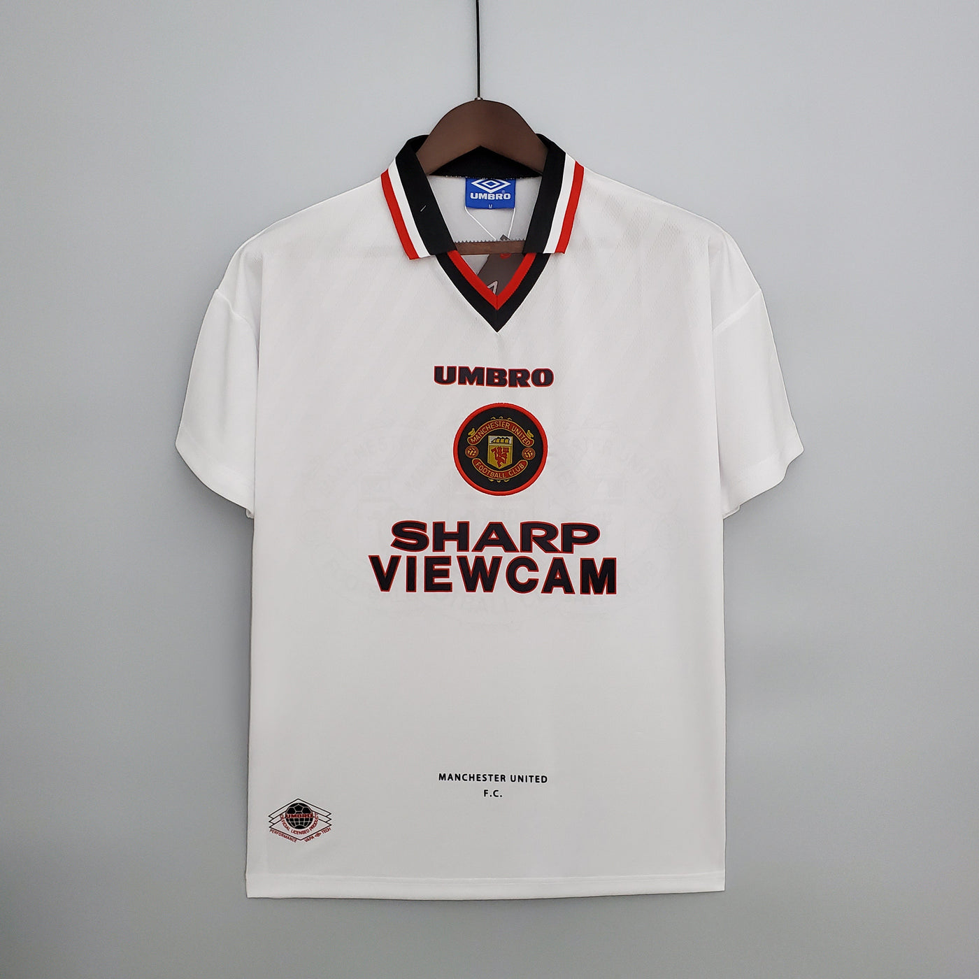 MANCHESTER UNITED I 96/97 HOMBRE (RETRO) - Vitrine Futebolística