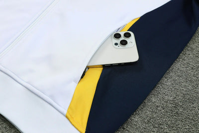 CONJUNTO DE VIAJE REAL MADRID 24/25 HOMBRE - Vitrine Futebolística