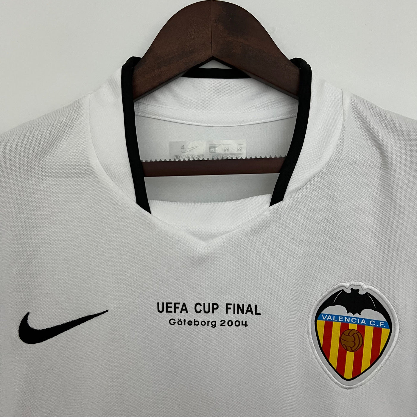 VALENCIA I 03/04 HOMBRE (RETRO) - Vitrine Futebolística