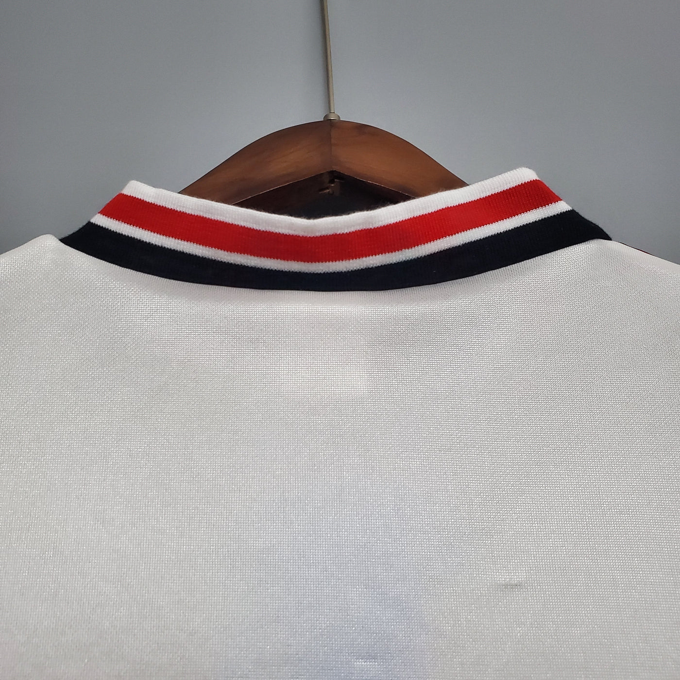 MANCHESTER UNITED III 1985 HOMBRE (RETRO) - Vitrine Futebolística