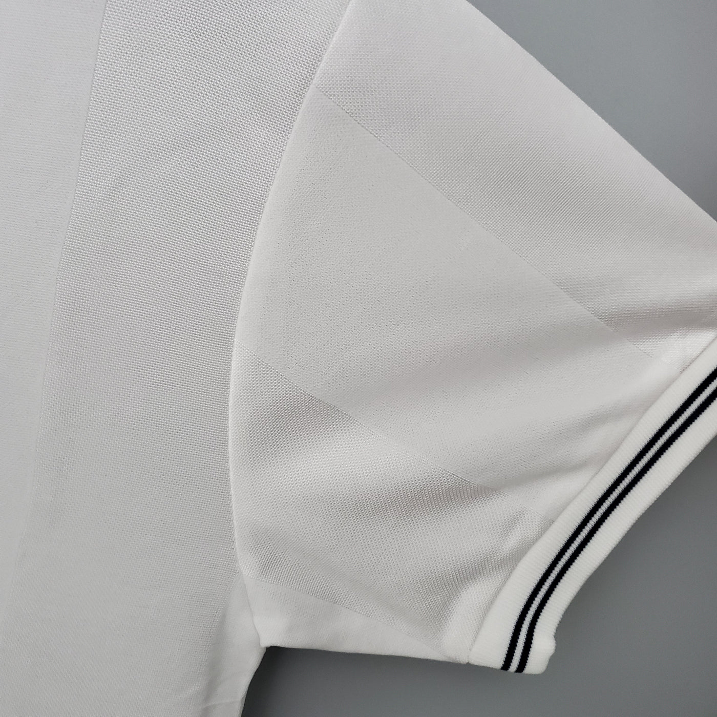 TOTTENHAM l 83/84 HOMBRE (RETRO) - Vitrine Futebolística