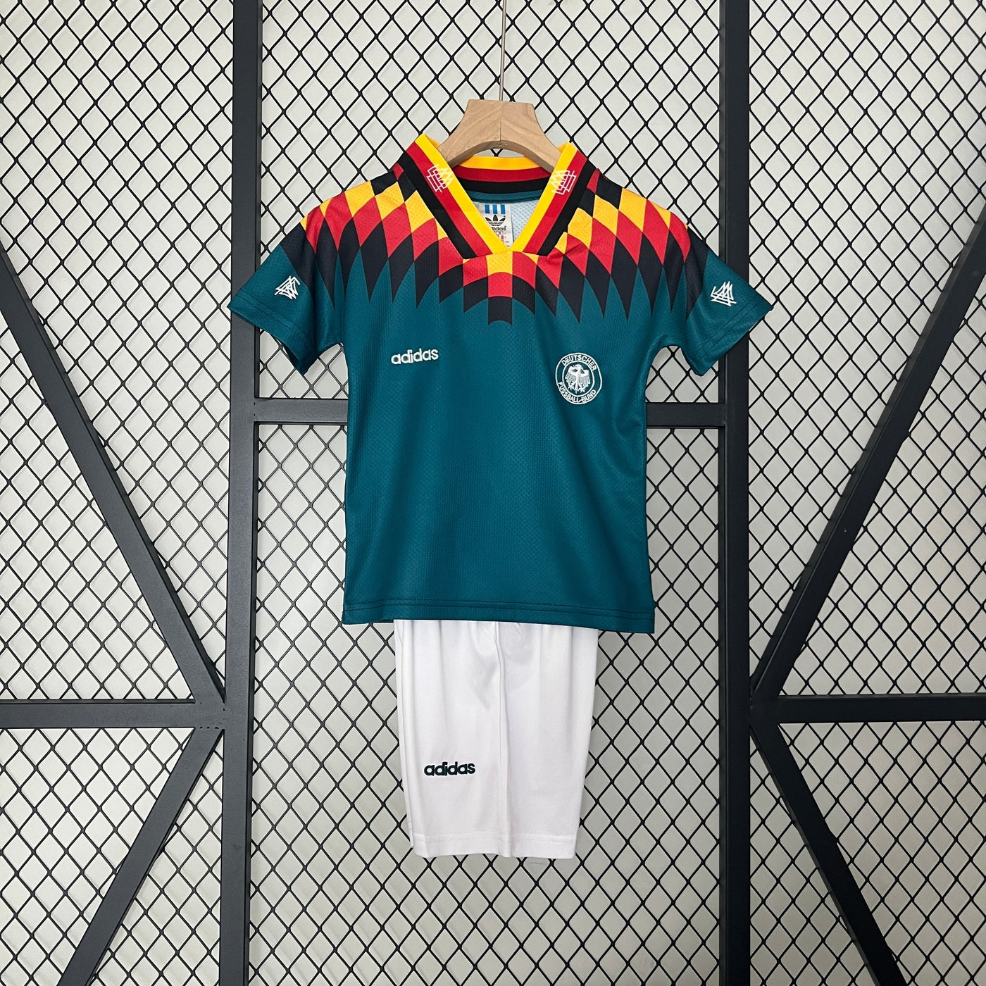 CAMISETA ALEMANIA III 1994 CONJUNTO INFANTIL (RETRO) - Vitrine Futebolística