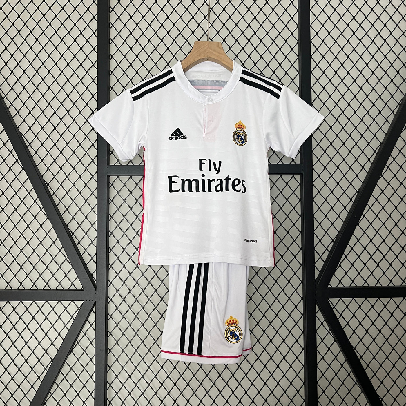 CAMISETA REAL MADRID I 14/15 CONJUNTO INFANTIL (RETRO) - Vitrine Futebolística