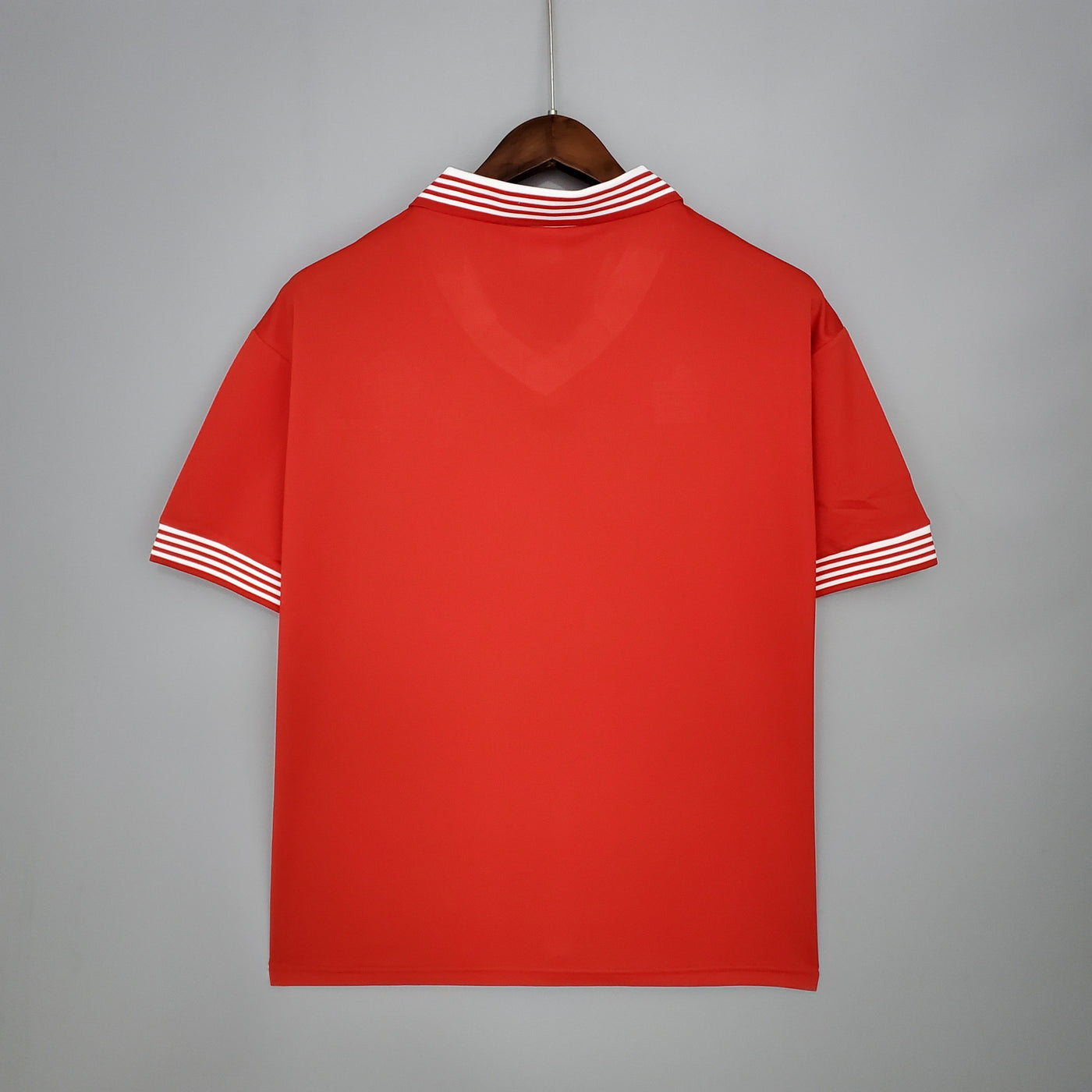 MANCHESTER UNITED I 1977 HOMBRE (RETRO) - Vitrine Futebolística