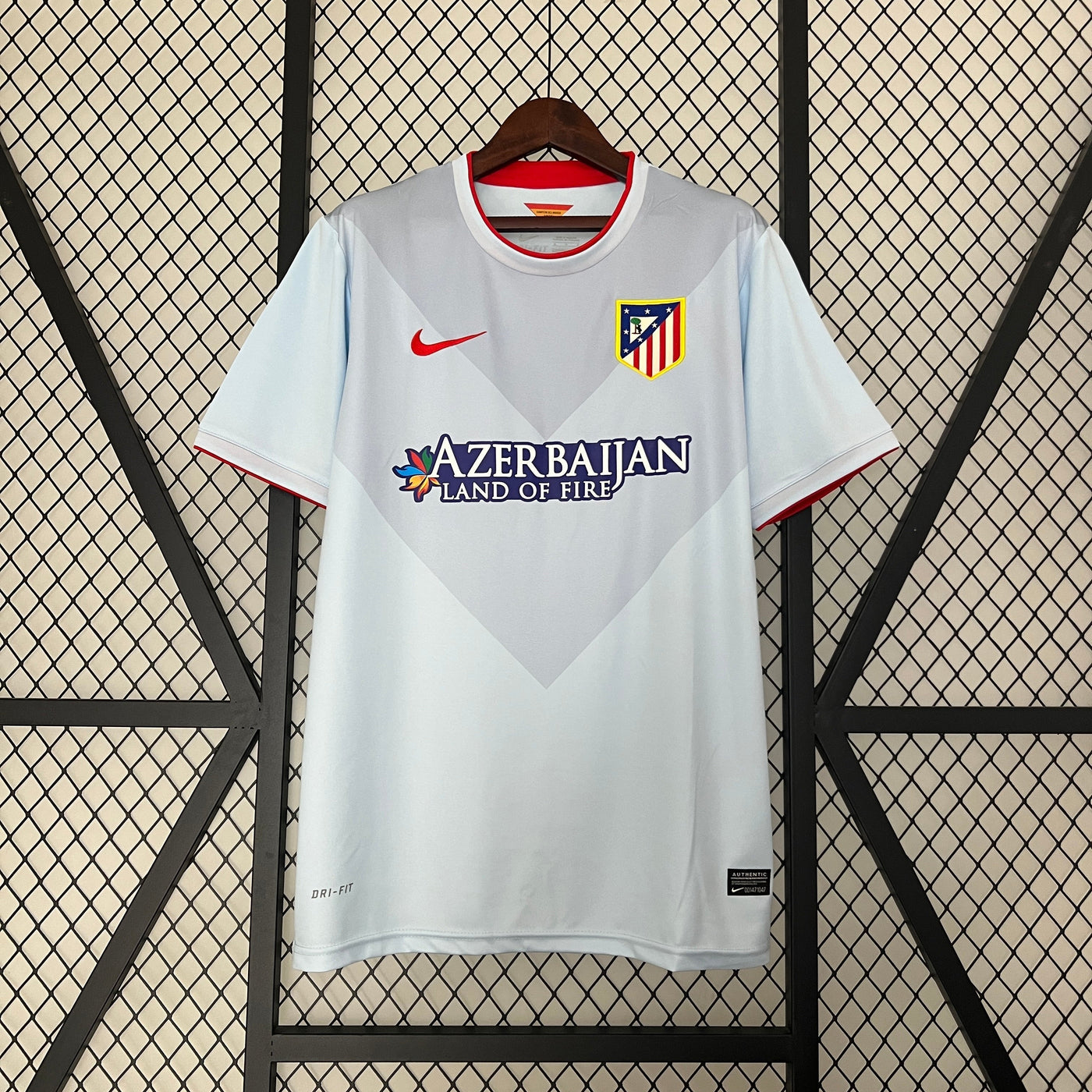 ATLÉTICO DE MADRID III 13/14 HOMBRE (RETRO) - Vitrine Futebolística