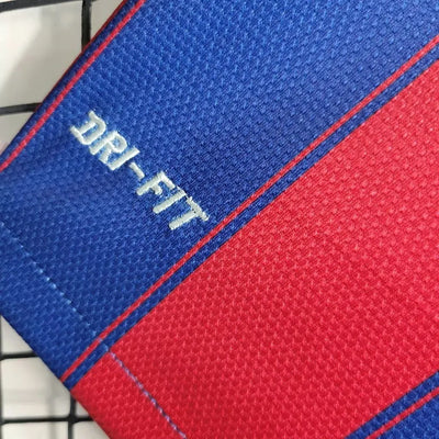 Barcelona I 09/10 Hombre (Retro) Manga Iarga