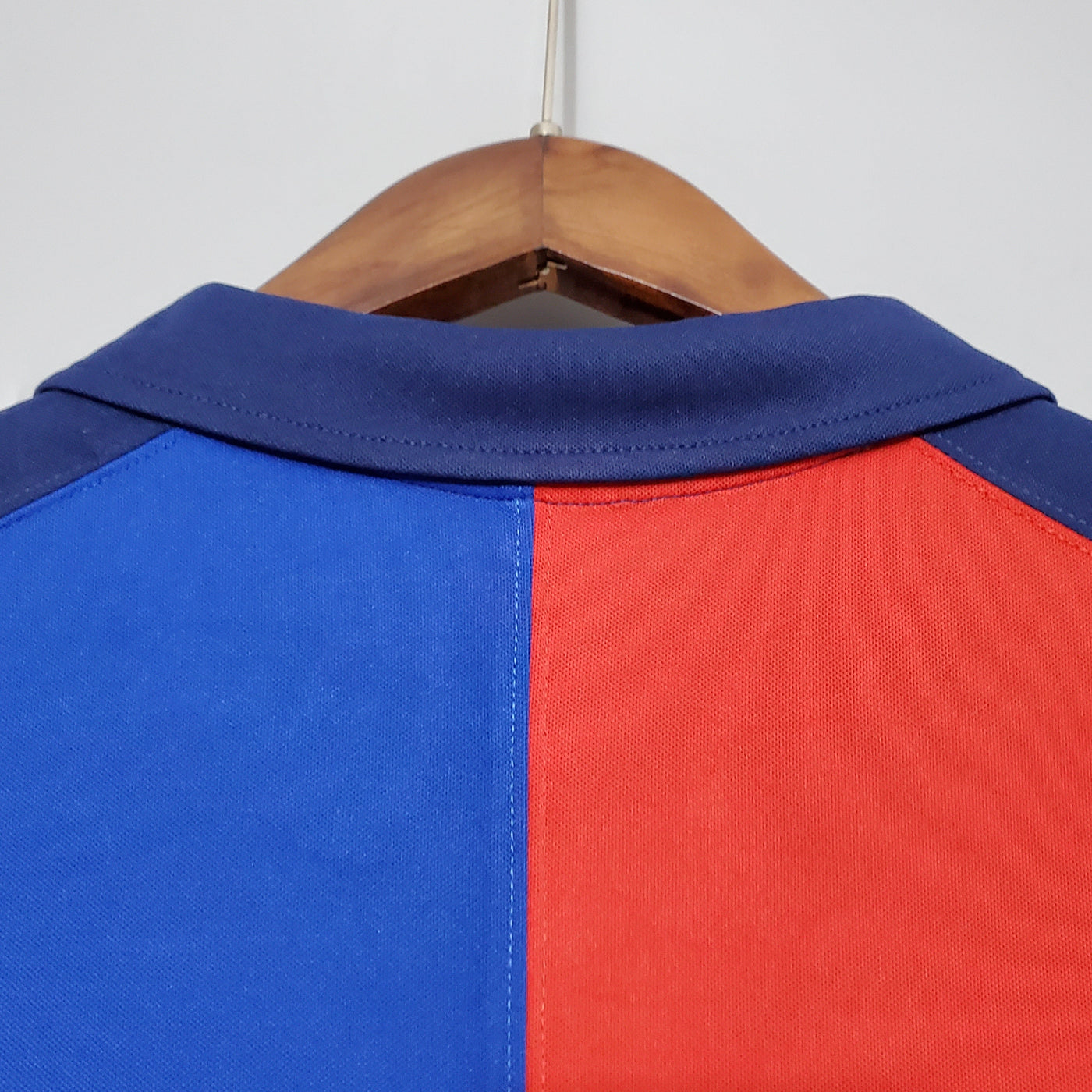 BARCELONA I EDICIÓN ESPECIAL 100° HOMBRE (RETRO) - Vitrine Futebolística