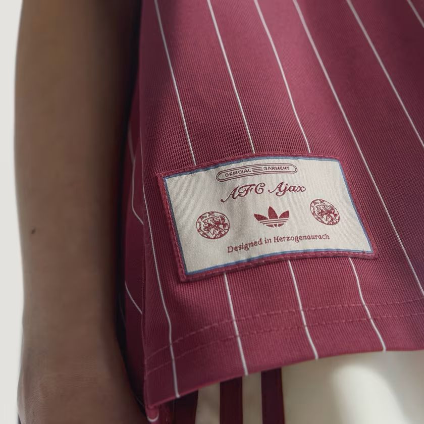 AFC Ajax 25/26 Camiseta - Icons Terrace