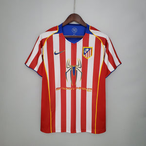ATLÉTICO DE MADRID I 04/05 HOMBRE (RETRO) - Vitrine Futebolística