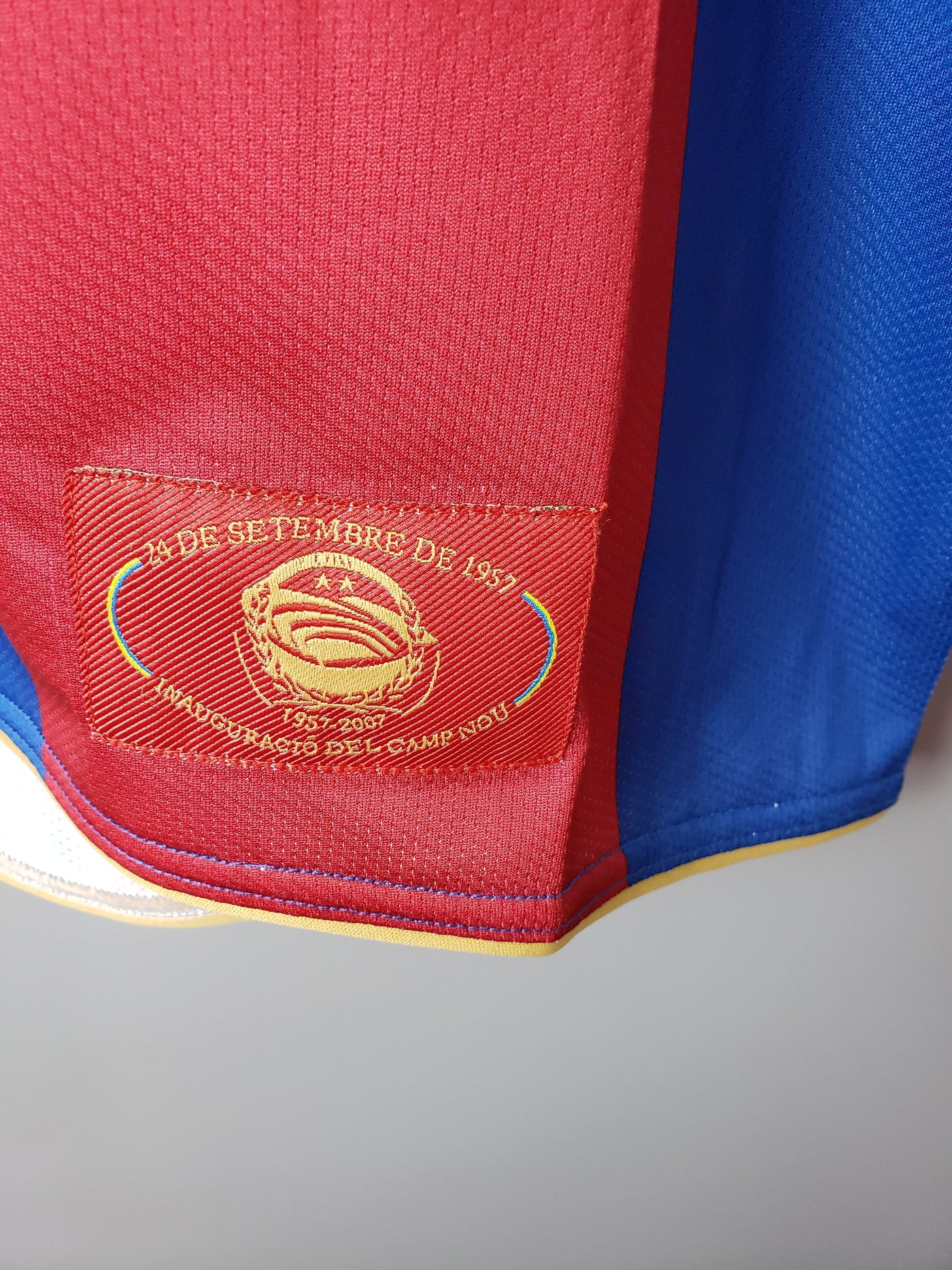 BARCELONA I 07/08 HOMBRE (RETRO) - Vitrine Futebolística