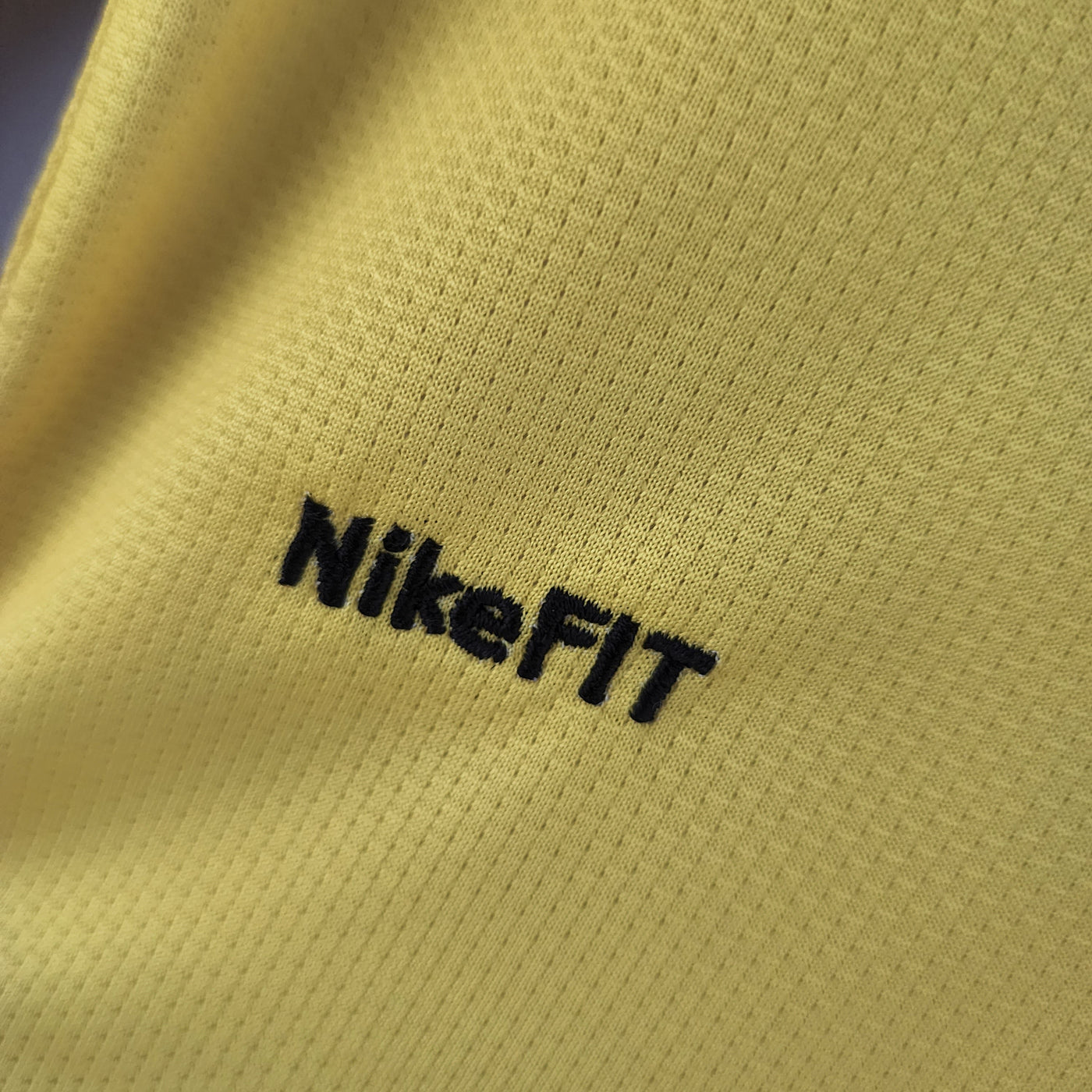 BARCELONA III 08/09 HOMBRE (RETRO) MANGA LARGA - Vitrine Futebolística