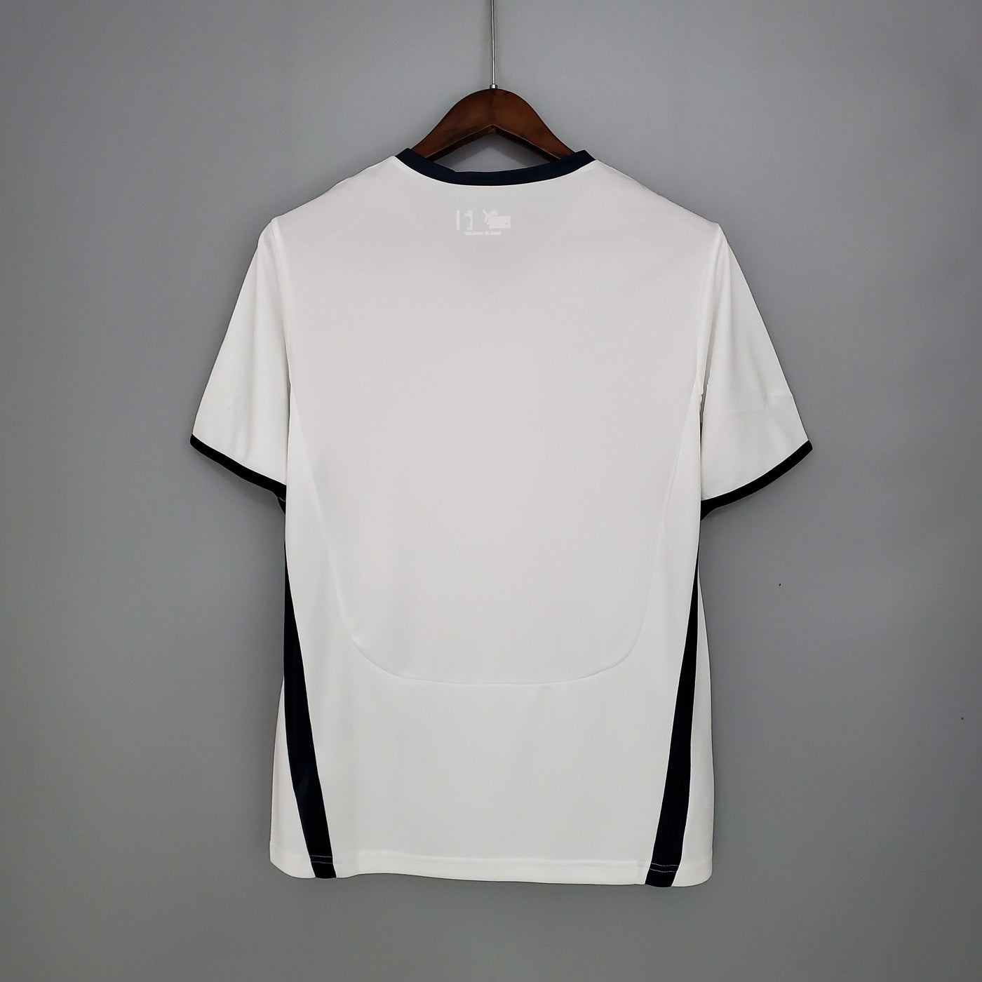 TOTTENHAM l 08/09 HOMBRE (RETRO) - Vitrine Futebolística