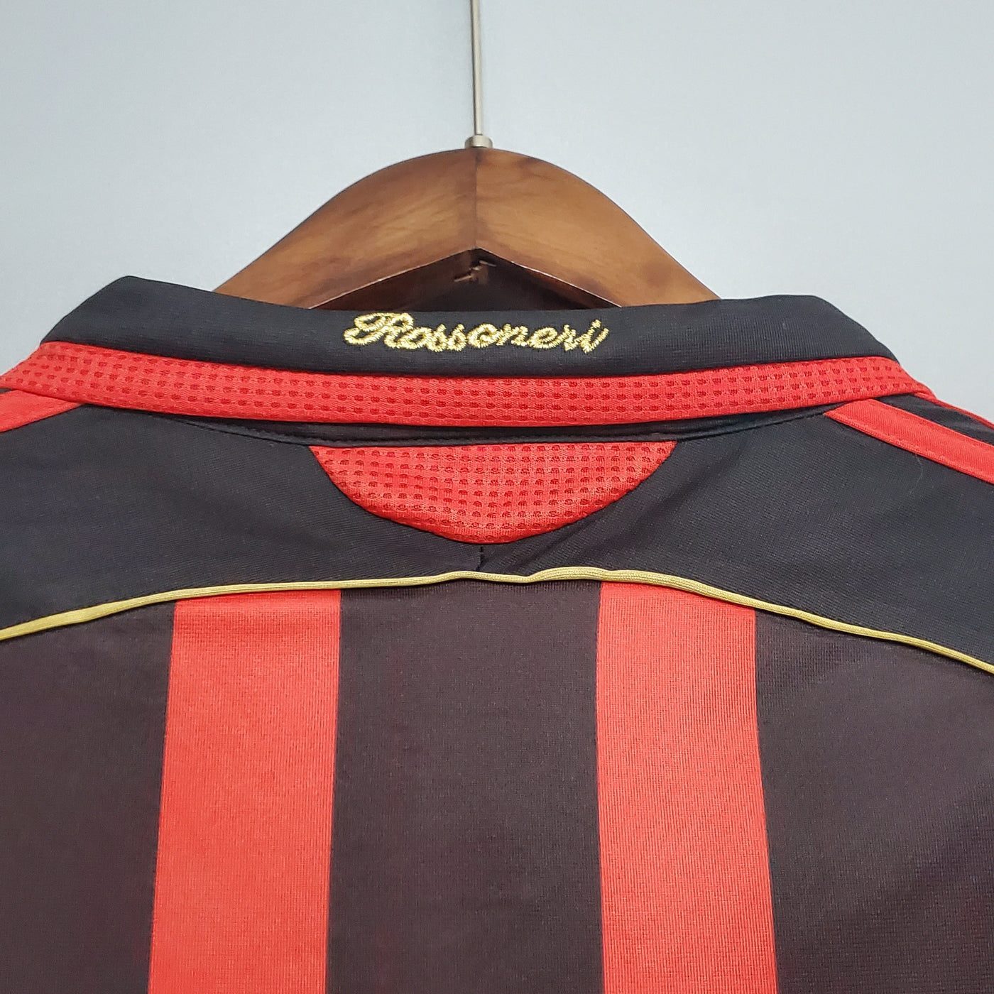 MILAN V 06/07 HOMBRE (RETRO) - Vitrine Futebolística