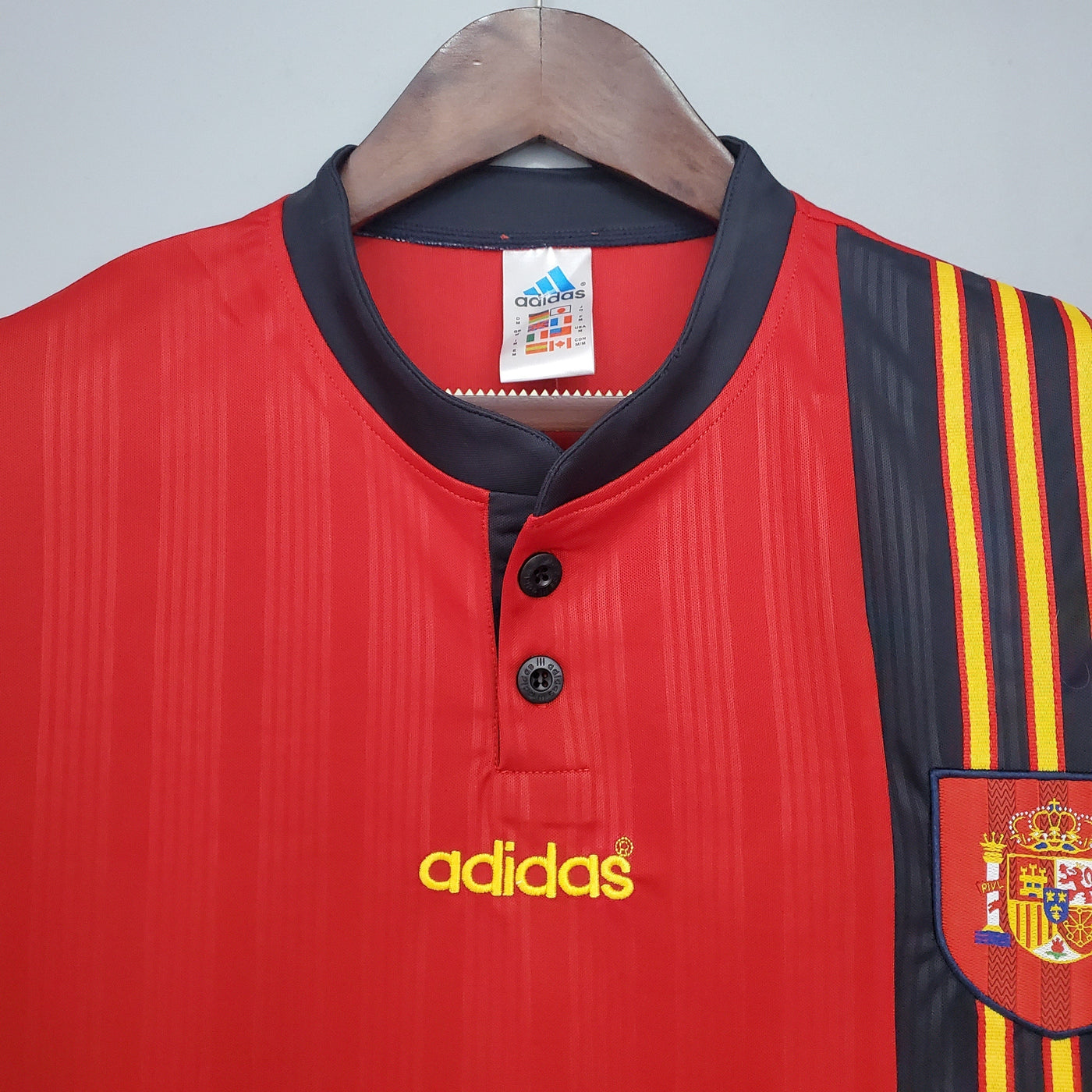 ESPAÑA l 1996 HOMBRE (RETRO) - Vitrine Futebolística