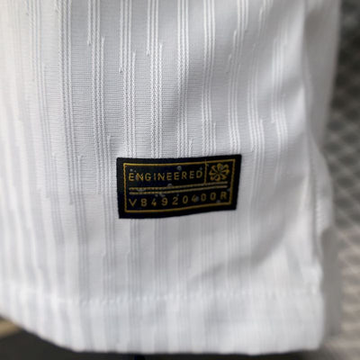 Tottenham Hotspur Jugador Camiseta 2025 - White Gold Snake