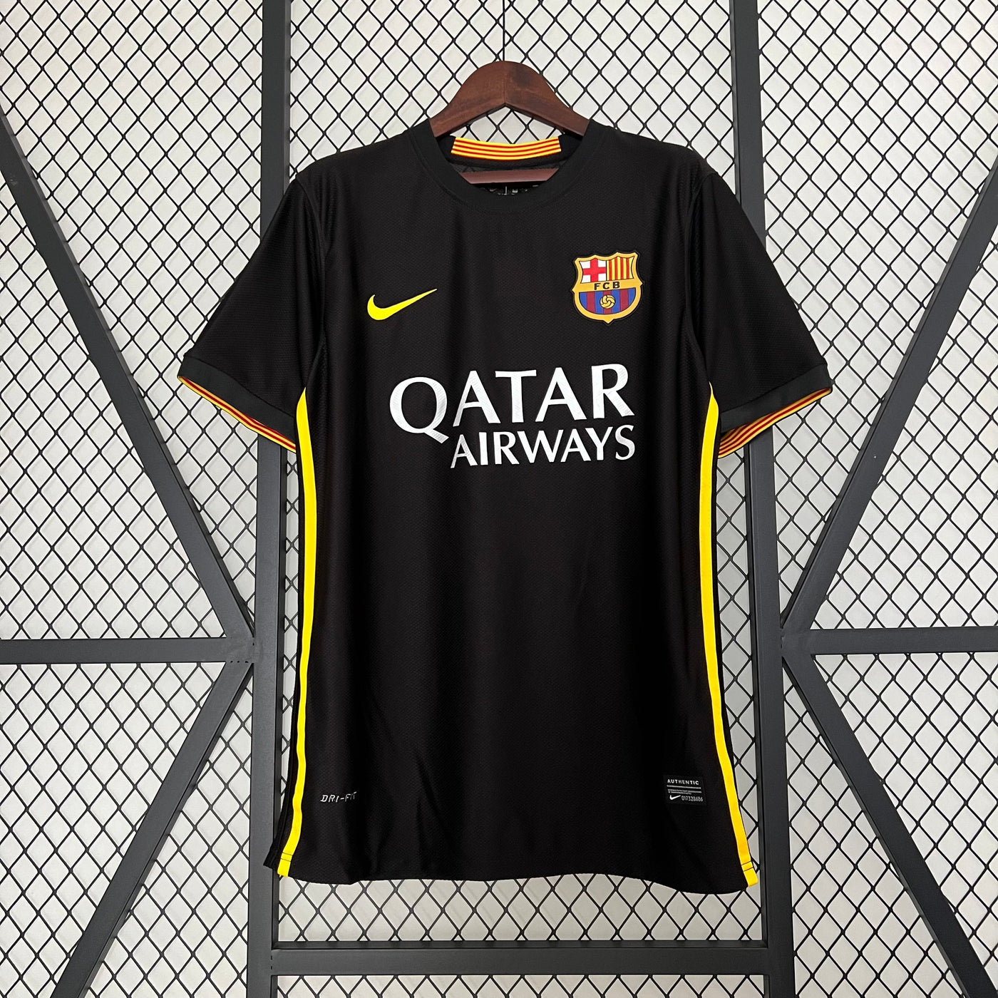 BARCELONA IIII 13/14 HOMBRE (RETRO) - Vitrine Futebolística